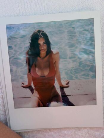 Full leaked Emily ratajkowski  page private onlyfans photo