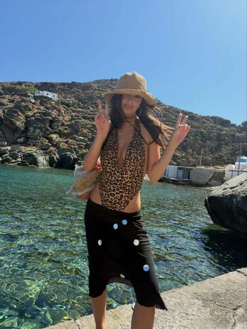 Full leaked Emily ratajkowski  page private onlyfans photo
