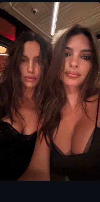 Emily Ratajkowski