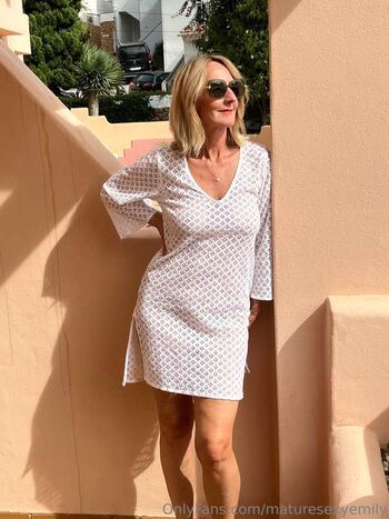 Full leaked Emily regent page private onlyfans photo