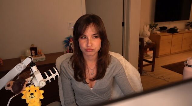 Full leaked Emilydaniellam private onlyfans photo