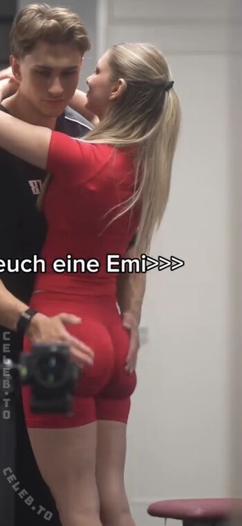 Full leaked Emilylior page private onlyfans photo