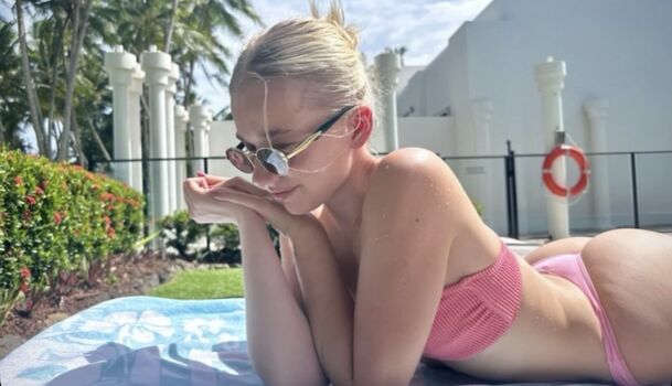 Full leaked Emilyrireland private onlyfans photo