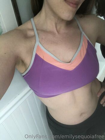 Full leaked Emilysequoiafree private onlyfans photo