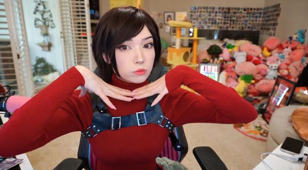Full leaked Emiru  page private onlyfans photo