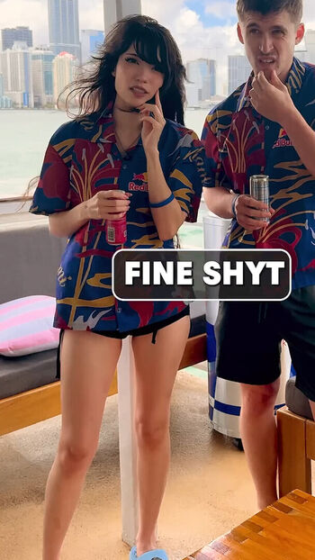 Full leaked Emiru page private onlyfans photo