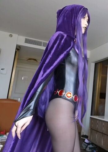 Full leaked Emiru private onlyfans photo
