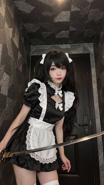 Full leaked Emiru  page private onlyfans photo