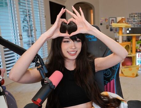 Full leaked Emiru private onlyfans photo