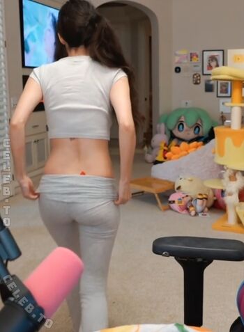 Full leaked Emiru jpg private onlyfans photo