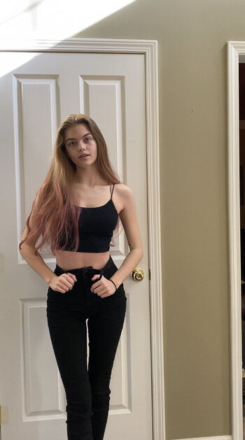 Full leaked Emma beardsley private onlyfans photo