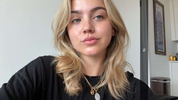 Full leaked Emma brooks private onlyfans photo