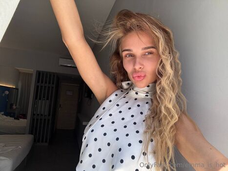emma_is_hot