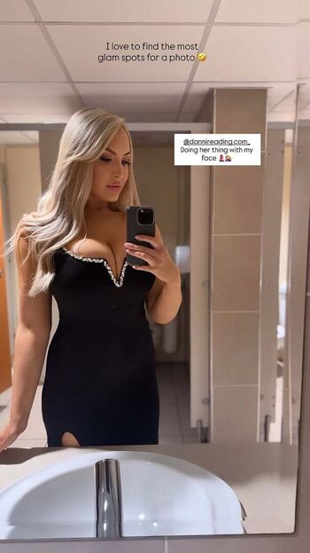 Full leaked Emma jones private onlyfans photo