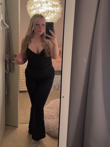 Full leaked Emma solander private onlyfans photo