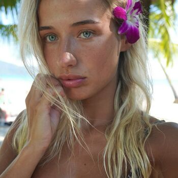 Full leaked Emma van tussenbroek page private onlyfans photo