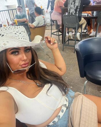 Full leaked Emmaaglen private onlyfans photo