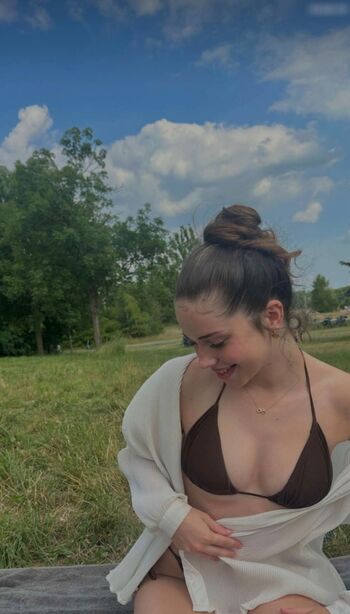 Full leaked Emmaldkkk private onlyfans photo