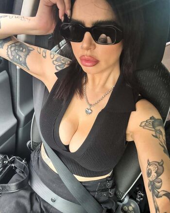 Full leaked Emmaloubeedie private onlyfans photo