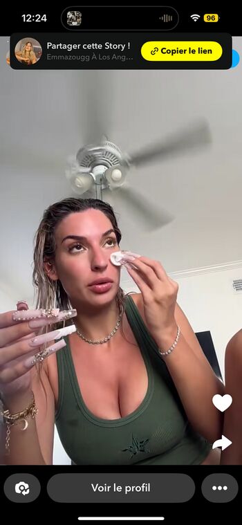 Full leaked Emmazoug private onlyfans photo