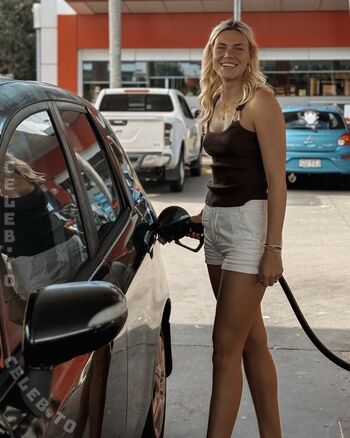 Full leaked Emmi schmidt private onlyfans photo