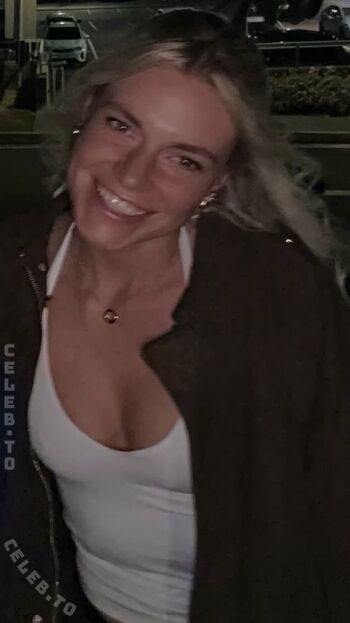 Full leaked Emmi schmidt page private onlyfans photo