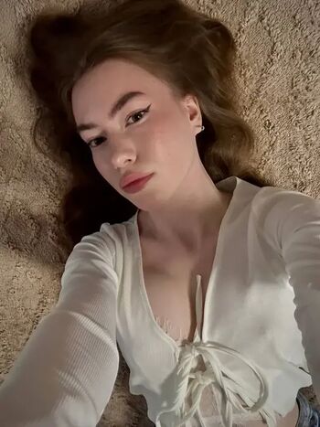 Full leaked Emmiellee private onlyfans photo
