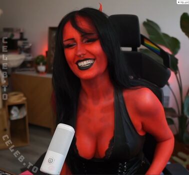 Full leaked Jil eileen fngeling/ private onlyfans photo