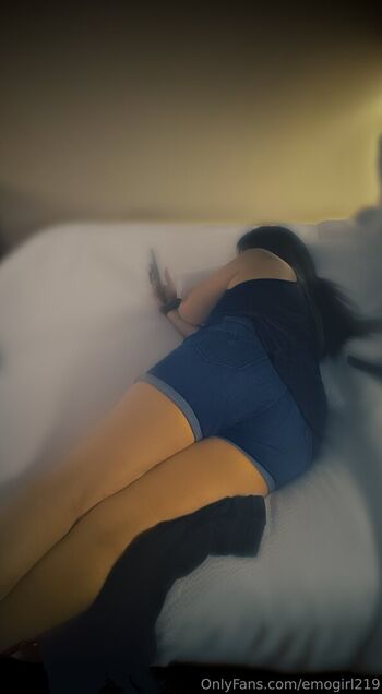 emogirl219