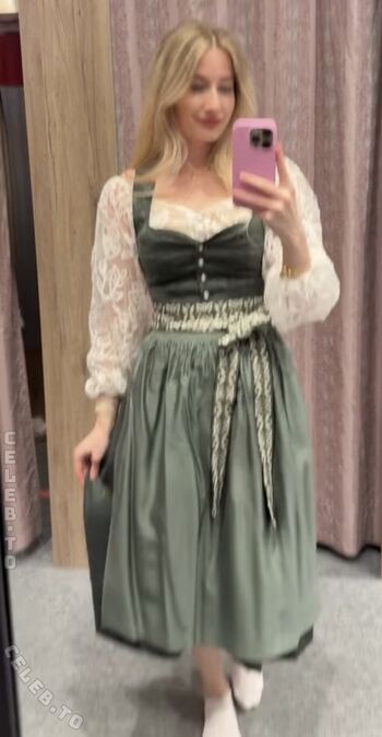 Full leaked Empresslaurasophie private onlyfans photo