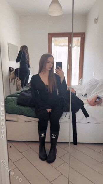 Full leaked Nadinaamina/ private onlyfans photo