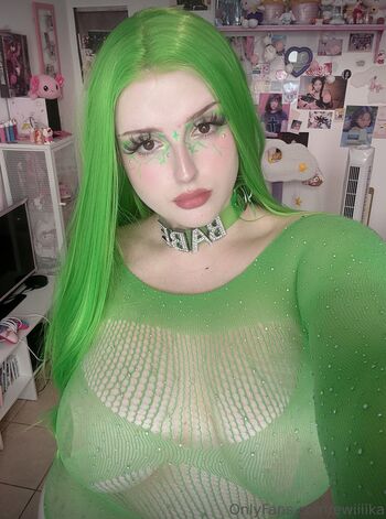 Full leaked Eriiiikaax private onlyfans photo