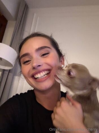 erika_cherry