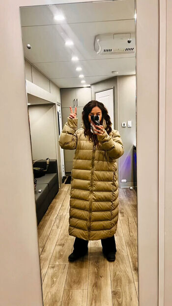 Full leaked Erin karpluk private onlyfans photo