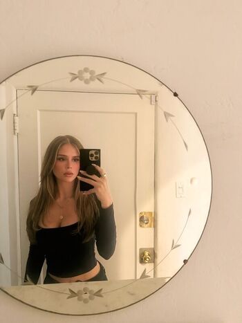 Full leaked Erin moriarty private onlyfans photo