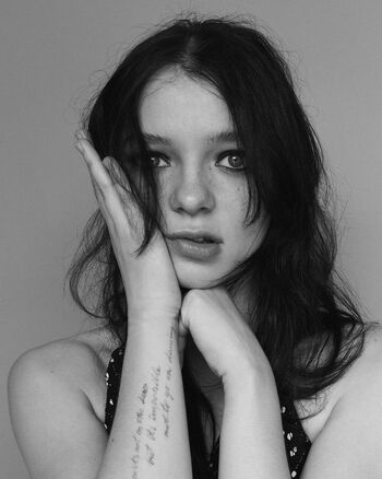 Full leaked Esme creed miles page private onlyfans photo