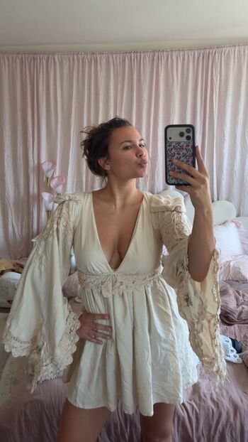 Full leaked Ester dobrik private onlyfans photo