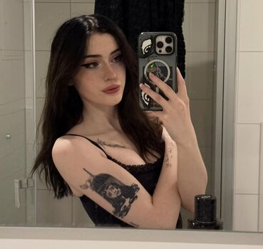 Full leaked Evalunna private onlyfans photo