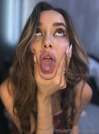 Full leaked Evamoore vip private onlyfans photo