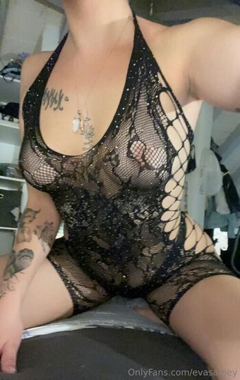 Full leaked Evasamey private onlyfans photo