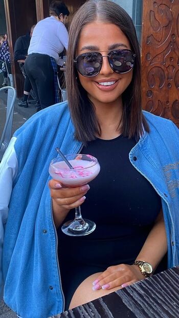 Eve Elizabeth Taylor