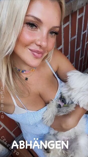 Full leaked Evelyn burdecki private onlyfans photo