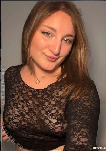 Full leaked Evelynxka private onlyfans photo