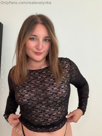 Full leaked Evelynxka page private onlyfans photo