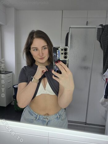 Full leaked Evelynxka page private onlyfans photo