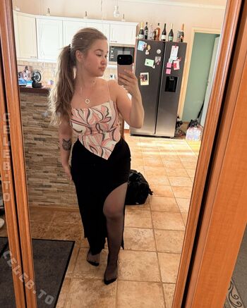 Full leaked Evviepp page private onlyfans photo