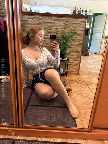 Full leaked Evviepp private onlyfans photo