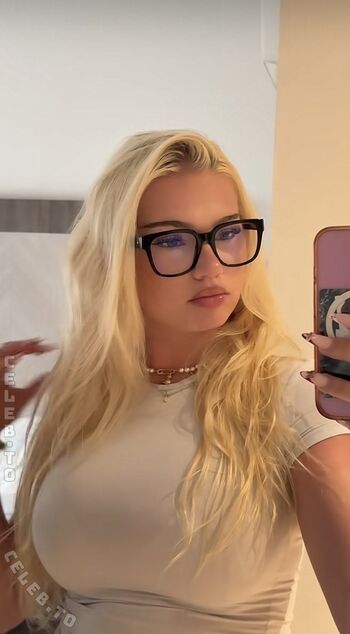 Full leaked Evx rnk private onlyfans photo