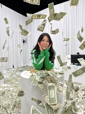 Full leaked Extraemily page private onlyfans photo