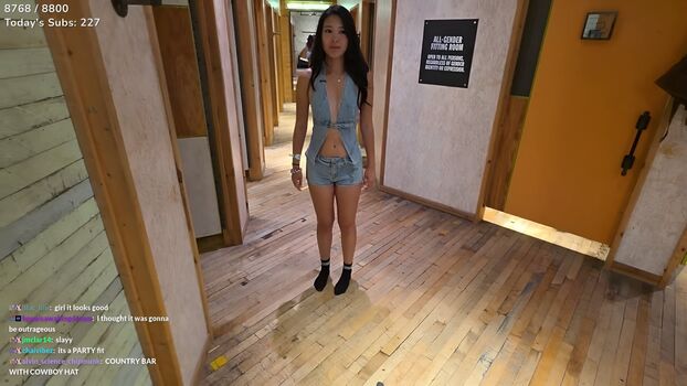 Full leaked Extraemily private onlyfans photo